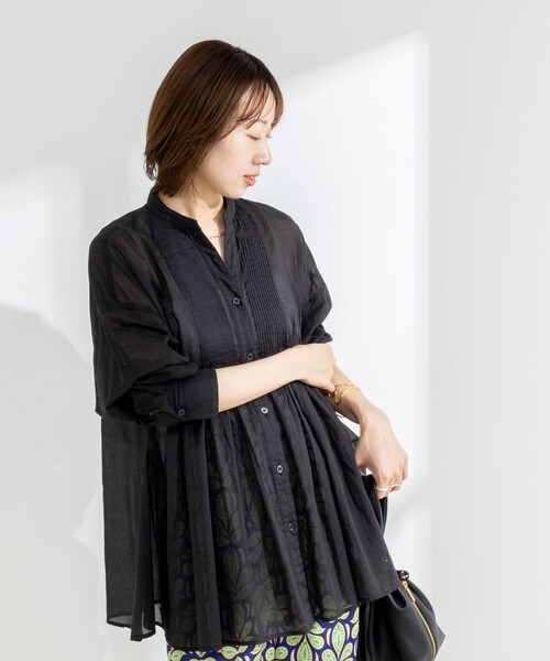 NOLLEY’S（ノーリーズ）の「【BECシリーズ】綿ボイルピンタックオーバーシャツ（シャツ/ブラウス・レディース・ブラック/ライトブルー/オフホワイト・38）」の6枚目の写真