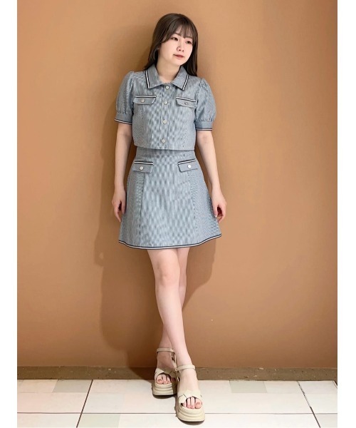 REDYAZEL(レディアゼル)の「ラインテープストライプジャケット×ミニスカートセットアップ(セットアップ・レディース・ブルー/ブラック/ダークブルー・FREE)」の9枚目の写真