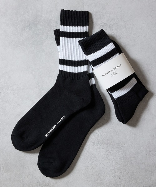 NUMBER (N)INE(ナンバーナイン)の「100% FINE COTTON 2-PACK PLAIN RIB LINE SOCKS / ファイン コットン100% プレーン リブ ライン ソックス(ソックス/靴下・メンズ・ホワイト/ブラック・25~27cm)」の2枚目の写真