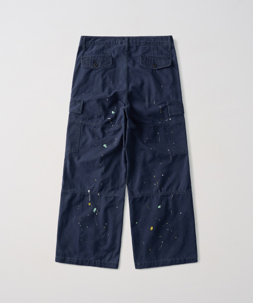 GARMENTS FAB（ガーメンツファブ）の「Washed Cargo Painted Pants (NAVY)（その他パンツ・レディース・その他・LARGE/MEDIUM）」の2枚目の写真