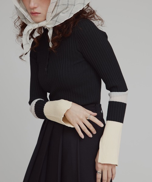 W:Huku(フーク)の「バイカラー 切り替え スリット リブ ニット トップス / Two-Tone Color-Blocked Slit Ribbed Knit Top(ニット/セーター・レディース・ブラウン/グレー/ブラック・FREE)」の1枚目の写真
