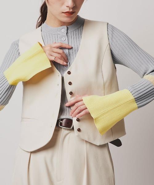 W:Huku(フーク)の「バイカラー 切り替え スリット リブ ニット トップス / Two-Tone Color-Blocked Slit Ribbed Knit Top(ニット/セーター・レディース・ブラウン/グレー/ブラック・FREE)」の19枚目の写真