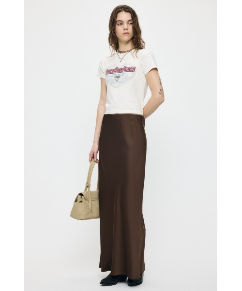 MOUSSY(マウジー)の「SATIN LONG スカート(スカート・レディース・ブラック/ブラウン/ライトイエロー・1/2)」の7枚目の写真