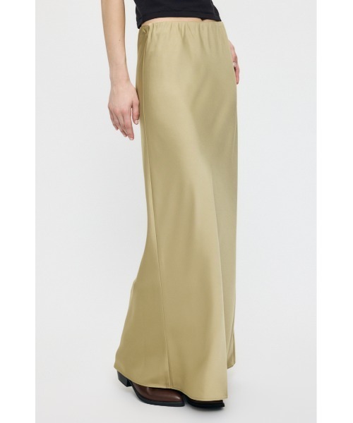 MOUSSY(マウジー)の「SATIN LONG スカート(スカート・レディース・ブラック/ブラウン/ライトイエロー・1/2)」の15枚目の写真
