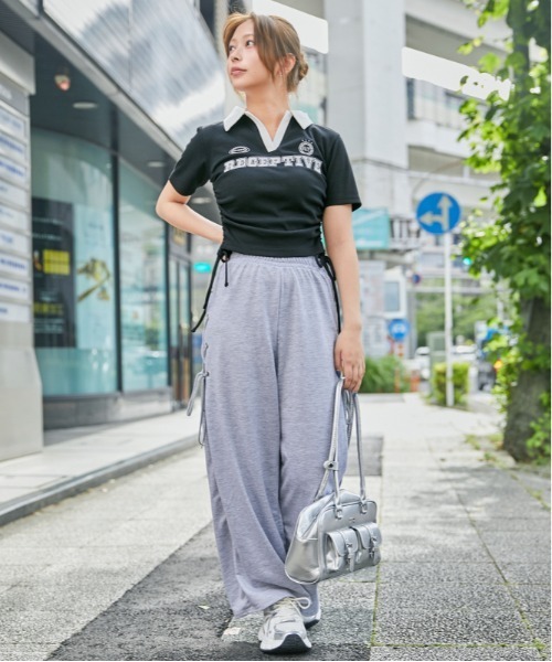 GORGE(ゴージ)の「《ドロスト・スキッパー》刺繍ロゴカットソー/ストリート×カジュアル/春夏/全3色(Tシャツ/カットソー・レディース・グレー/ブラック/レッド・F)」の6枚目の写真