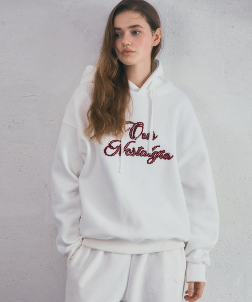 OURNOSTALGIA（アワー ノスタルジア）の「Petal Boucle Hoodie_Ivory(O25-TP30)（パーカー・レディース・アイボリー・FREE）」の4枚目の写真