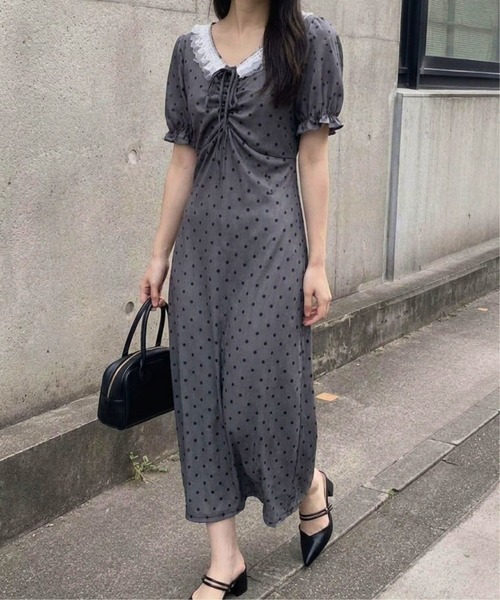 Jasmine Grandiflorum(ジャスミングランディフローラム)の「【Jasmine】レース襟ドット柄パフスリーブワンピース(ワンピース・レディース・グレー・FREE)」の5枚目の写真
