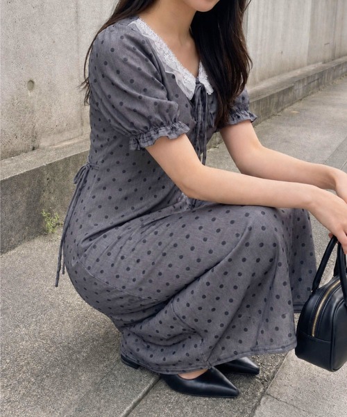 Jasmine Grandiflorum(ジャスミングランディフローラム)の「【Jasmine】レース襟ドット柄パフスリーブワンピース(ワンピース・レディース・グレー・FREE)」の6枚目の写真
