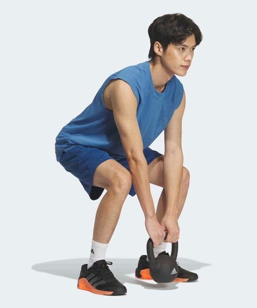 adidas(アディダス)の「テック エッセンシャルズ クール タッチ レギュラーフィット ステルス スリーバー ノースリーブ Tシャツ / アディダス adidas(タンクトップ・メンズ・ブルー・XX-LARGE/LARGE/MEDIUM/SMALL/X-LARGE/X-SMALL)」の5枚目の写真