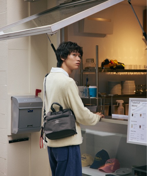 UMBRO(アンブロ)の「umbro/アンブロ 6W13 ショルダーバッグ 20311(ショルダーバッグ・レディース・ブラック/グレー・FREE)」の9枚目の写真
