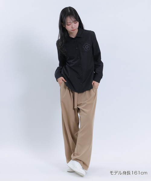 MARY QUANT(マリークワント)の「デイジーパッチポケット ブラウス(シャツ/ブラウス・レディース・ベージュ/ブルー/ホワイト/ブラック・M)」の16枚目の写真