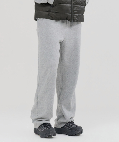 CHASECULT(チェイスカルト)の「ユニセックス ESSENTIALS ストレートfitパンツ-FERU7212B0B(スウェットパンツ・レディース・ライトグレー・67/70/76/82/86/92)」の5枚目の写真