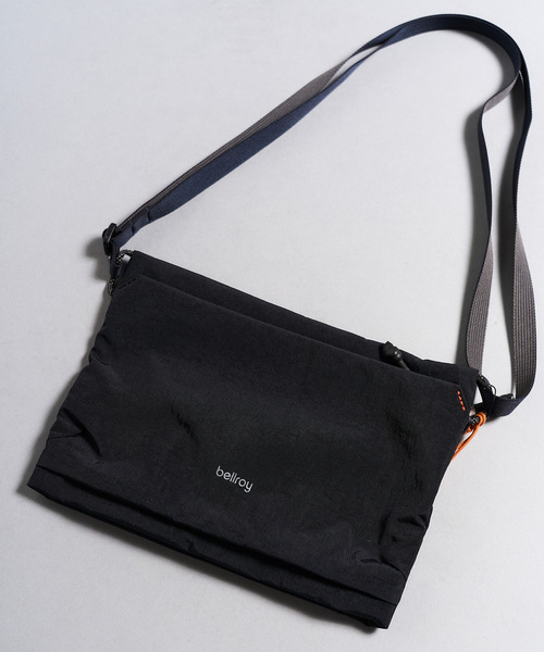 417 EDIFICE(フォーワンセブンエディフィス)の「BELLROY Lite Sacoche(ショルダーバッグ・メンズ・チャコールグレー/ブラック・FREE)」の5枚目の写真