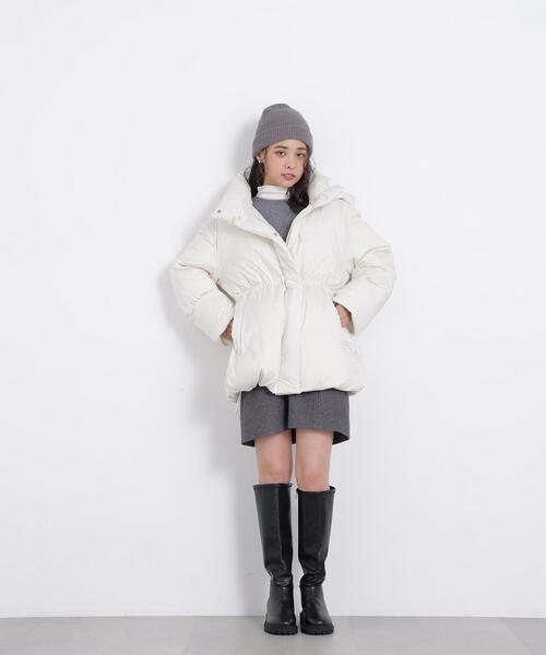 NATURAL BEAUTY BASIC(ナチュラルビューティーベーシック)の「フーデットミドルダウン(ダウンジャケット/コート・レディース・ブラック/ブラウン/オフホワイト・MEDIUM/SMALL)」の9枚目の写真