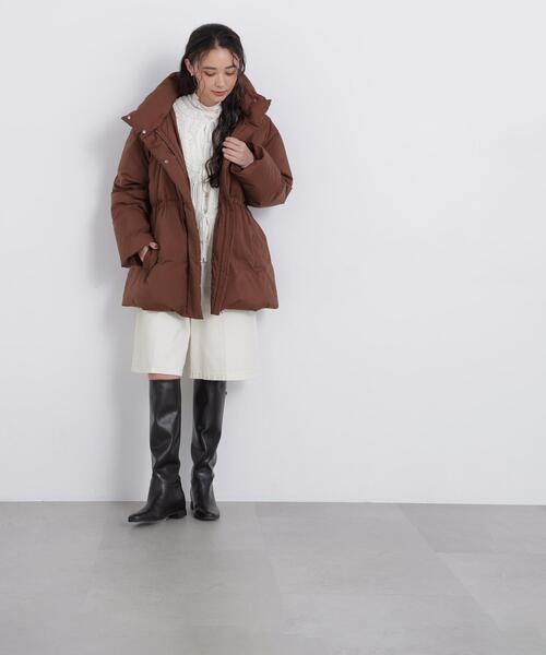 NATURAL BEAUTY BASIC(ナチュラルビューティーベーシック)の「フーデットミドルダウン(ダウンジャケット/コート・レディース・ブラック/ブラウン/オフホワイト・MEDIUM/SMALL)」の17枚目の写真