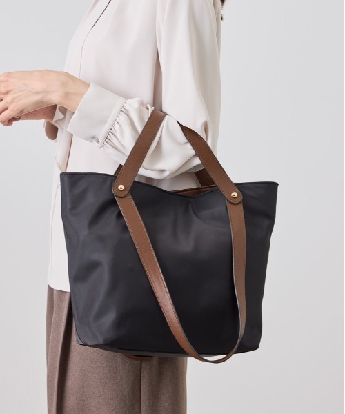 ROPE' PICNIC(ロペピクニック)の「【WEB限定】フォルムスイッチ3WAYハンドルトートバッグ/軽量(トートバッグ・レディース・ブラック/ブラウン/グレー系その他・FREE)」の4枚目の写真