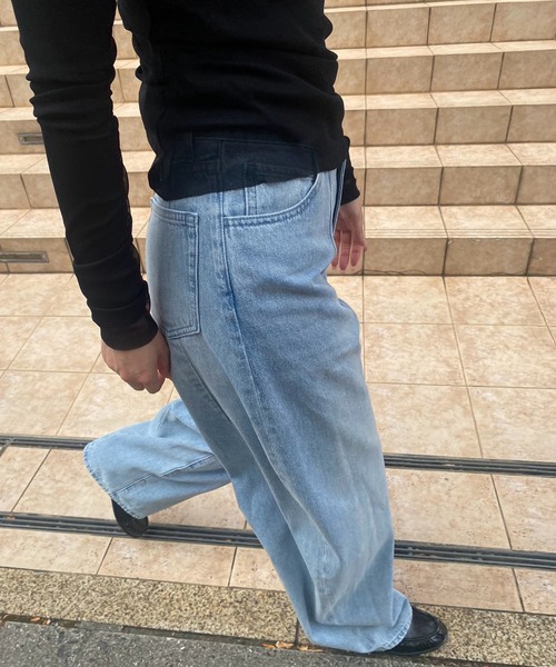 LE CIEL BLEU(ルシェルブルー)の「バレルレッグジーンズ / Barrel Leg Jeans(その他パンツ・レディース・ブルー・38/36/34)」の4枚目の写真