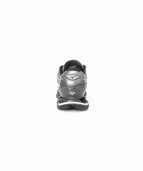 MIZUNO(ミズノ )の「《WEB限定》MIZUNO/ミズノ WAVE PROPHEY LS D1GA2511(スニーカー・レディース・チャコールグレー/ホワイト・23cm/23.5cm/24cm/24.5cm)」の14枚目の写真