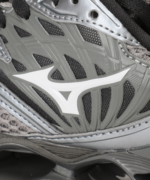 MIZUNO(ミズノ )の「《WEB限定》MIZUNO/ミズノ WAVE PROPHEY LS D1GA2511(スニーカー・レディース・チャコールグレー/ホワイト・23cm/23.5cm/24cm/24.5cm)」の9枚目の写真