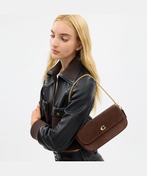 COACH(コーチ)の「ブルック フラップ チェーン バッグ(ショルダーバッグ・レディース・ブラウン系その他・ONE)」の4枚目の写真