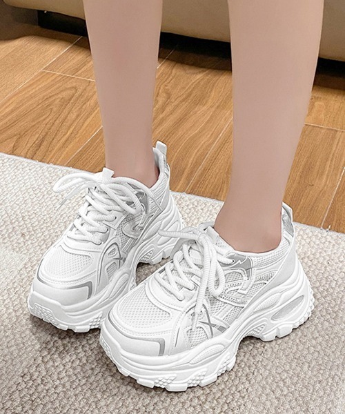 Miniministore(ミニミニストア)の「厚底メッシュスニーカー 美脚 韓国風靴黒(スニーカー・レディース・シルバー/ホワイト/ブラック・24.0cm/23.5cm/23.0cm/22.5cm/25cm/24.5cm)」の8枚目の写真