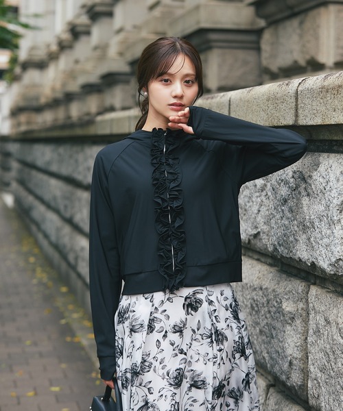 tocco closet(トッコ クローゼット)の「UVカット&撥水加工♪フロントフリルパーカー(パーカー・レディース・ネイビー/ブラック・M)」の4枚目の写真