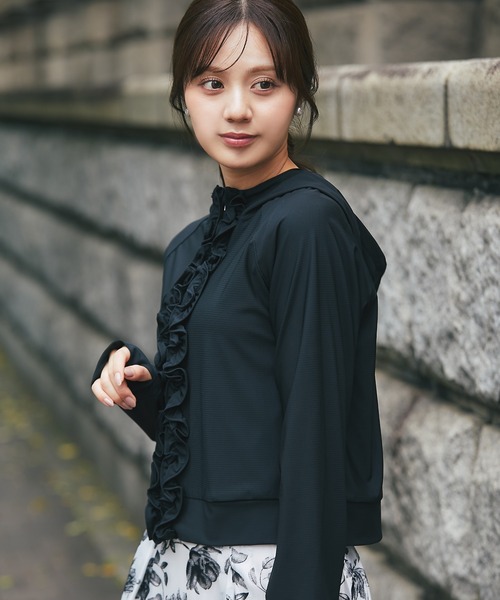 tocco closet(トッコ クローゼット)の「UVカット&撥水加工♪フロントフリルパーカー(パーカー・レディース・ネイビー/ブラック・M)」の7枚目の写真