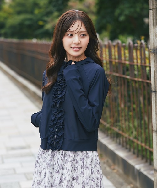 tocco closet(トッコ クローゼット)の「UVカット&撥水加工♪フロントフリルパーカー(パーカー・レディース・ネイビー/ブラック・M)」の18枚目の写真
