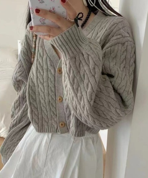 Ritzy（リッツィー）の「ケーブル編みクロップドニットカーディガン（カーディガン/ボレロ・レディース・ネイビー/ライトグレー/モカ/ベージュ・FREE）」の2枚目の写真