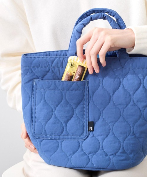 ROOTOTE(ルートート)の「ルートート / トートバッグ 丸底 キルティング ナイロン 軽量 自立 SN.デリ.ミリタリーキルト-B(トートバッグ・レディース・ネイビー/グレー/サックスブルー/イエロー/グリーン・FREE)」の17枚目の写真