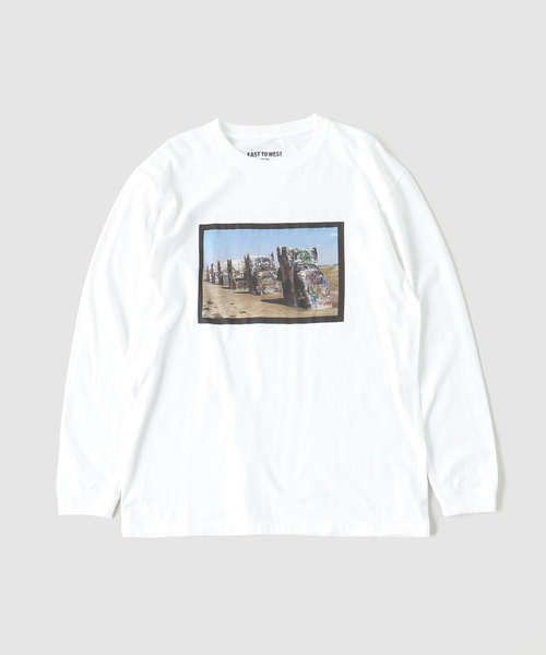 JOURNAL STANDARD(ジャーナルスタンダード)の「EAST TO WEST ART CAR Tee(Tシャツ/カットソー・メンズ・ブラック/ホワイト・MEDIUM/LARGE/X-LARGE)」の2枚目の写真