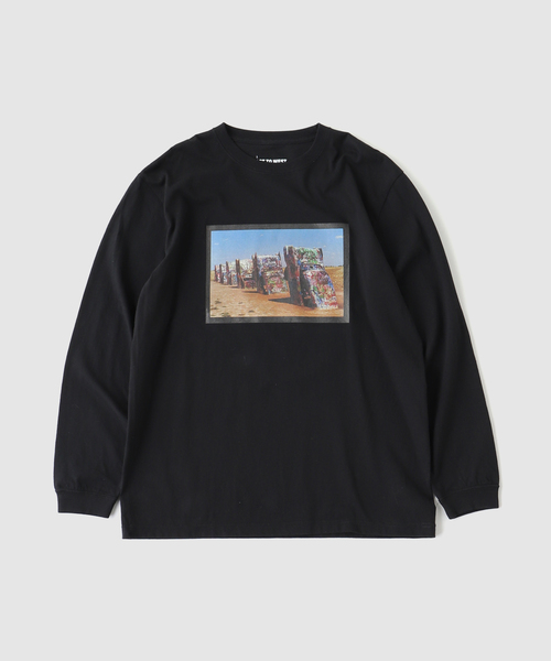 JOURNAL STANDARD(ジャーナルスタンダード)の「EAST TO WEST ART CAR Tee(Tシャツ/カットソー・メンズ・ブラック/ホワイト・MEDIUM/LARGE/X-LARGE)」の1枚目の写真
