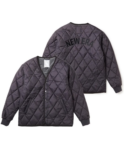 NEW ERA(ニューエラ)の「【NEW ERA】インサレーテッド キルティング ジャケット アーカイブロゴ / 2カラー(ミリタリージャケット・メンズ・ダークグレー/オリーブ・M/L)」の1枚目の写真