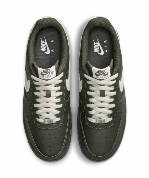 NIKE（ナイキ）の「ナイキ エア フォース 1 '07 メンズシューズ / Nike Air Force 1 '07 Men's Shoes FJ4146-304 Cargo Khaki（スニーカー・メンズ・カーキオリーブ・28/29.5/29/28.5/26.5/27/27.5/26/30/25.5/25/24.5/24）」の4枚目の写真