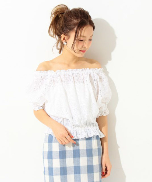 Another Edition（アナザーエディション）の「アイレットパフスリーブブラウス/ AEBFC  アイレット PUFF BL◆（シャツ/ブラウス・レディース・オフホワイト/レッド・フリー）」の9枚目の写真