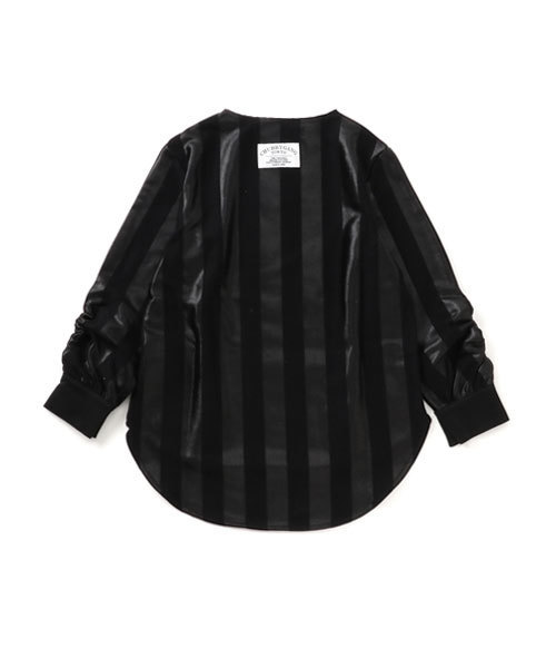 CHUBBYGANG（チャビーギャング）の「シルバー箔プリントプルオーバーシャツ（シャツ/ブラウス・キッズ・ホワイト/ブラック・110/130/120/100/150/140/160）」の3枚目の写真