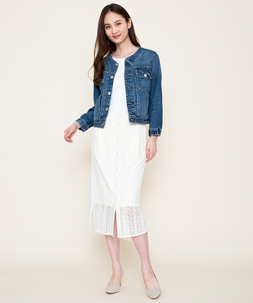 Moname（モナーム）の「ノーカラー ジーンジャケット - No Collar JEAN JACKET（デニムジャケット・レディース・ライトブルー・S/M/XS）」の7枚目の写真