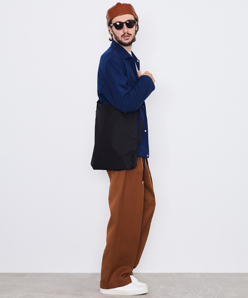 UNITED TOKYO（ユナイテッドトウキョウ）の「リングベルト付きショルダーバッグ（ショルダーバッグ・メンズ・ブラック/ネイビー/ホワイト/イエロー・FREE）」の14枚目の写真