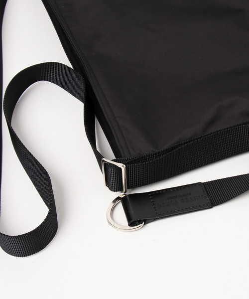 UNITED TOKYO（ユナイテッドトウキョウ）の「リングベルト付きショルダーバッグ（ショルダーバッグ・メンズ・ブラック/ネイビー/ホワイト/イエロー・FREE）」の7枚目の写真