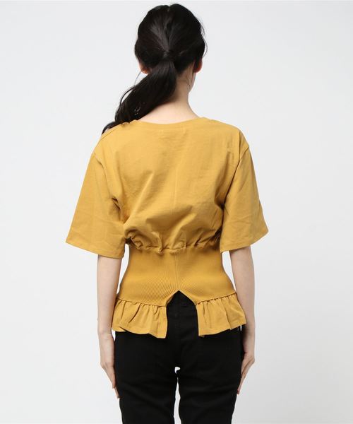 MOUSSY（マウジー）の「WAIST RIB TEE（Tシャツ/カットソー・レディース・ホワイト/ブラック/ネイビー/イエロー・FREE）」の6枚目の写真