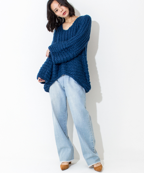 Furryrate（ファーリーレート）の「手編みビッグスリーブニットプルオーバー【ローゲージニット】（ニット/セーター・レディース・アイボリー/キャメル/ブルー・FREE）」の15枚目の写真