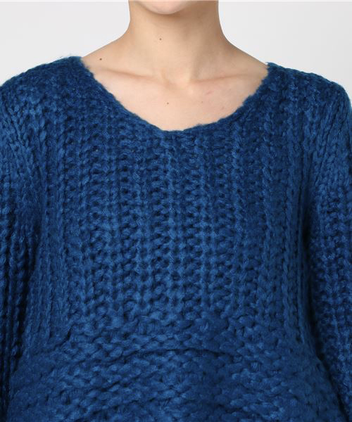 Furryrate（ファーリーレート）の「手編みビッグスリーブニットプルオーバー【ローゲージニット】（ニット/セーター・レディース・アイボリー/キャメル/ブルー・FREE）」の7枚目の写真