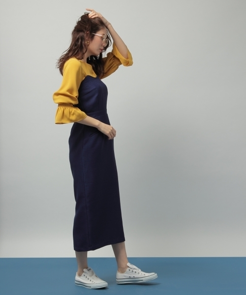 Andemiu（アンデミュウ）の「キーネックソデシャーリングブラウス787749（シャツ/ブラウス・レディース・ネイビー/イエロー/オフホワイト・SMALL/MEDIUM）」の19枚目の写真