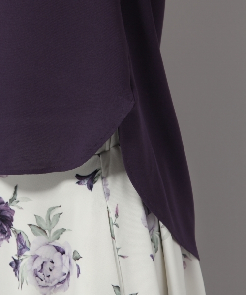 Andemiu（アンデミュウ）の「キーネックソデシャーリングブラウス787749（シャツ/ブラウス・レディース・ネイビー/イエロー/オフホワイト・SMALL/MEDIUM）」の11枚目の写真