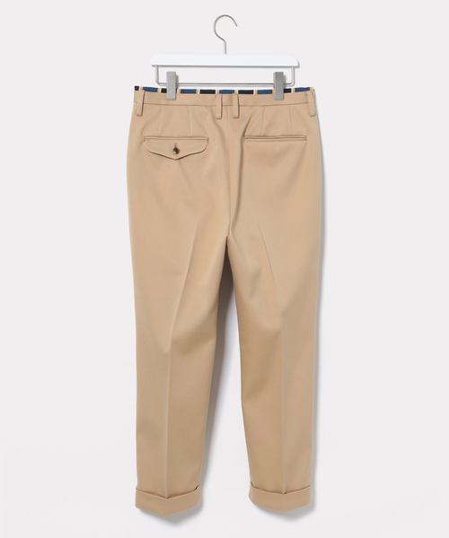 ADAM ET ROPE'（アダムエロペ）の「ツイルワンタッククロップドパンツ（その他パンツ・メンズ・ベージュ・M/L）」の2枚目の写真