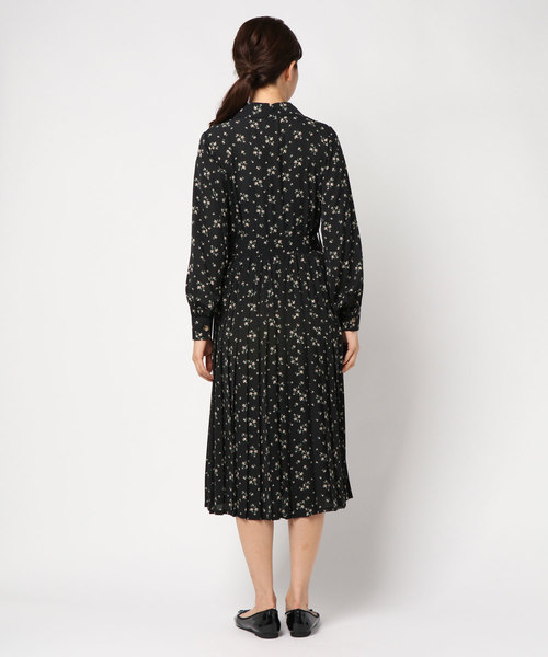 archives（アルシーヴ）の「花柄トレンチワンピース（ワンピース・レディース・アイボリー/ブラック/ピンク・MEDIUM）」の5枚目の写真