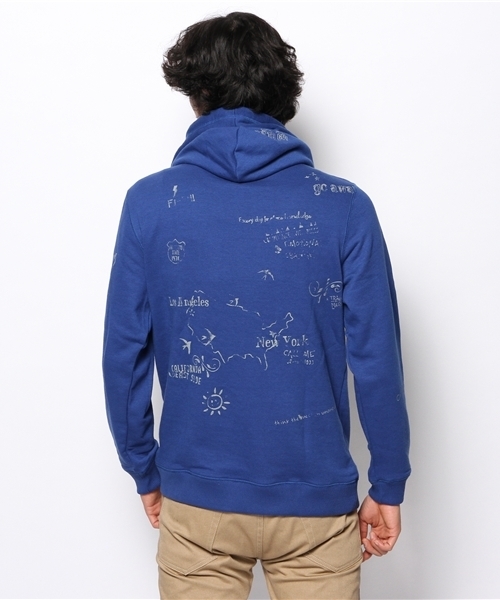 WEGO（ウィゴー）の「WEGO/グラフィティプルパーカー（パーカー・メンズ・ホワイト/杢グレー/ロイヤルブルー・MEDIUM/LARGE）」の6枚目の写真