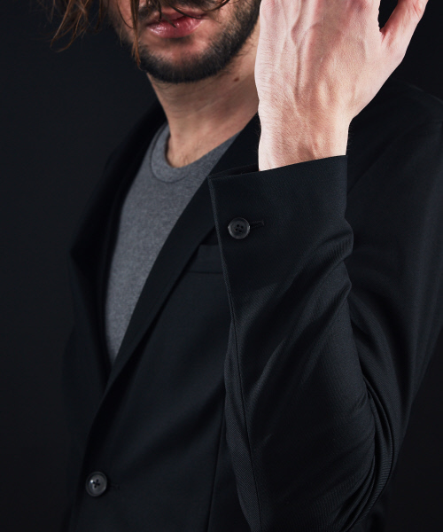 5351 POUR LES HOMMES(ゴーサンゴーイチプールオム)の「CARREMANストレッチジャケット(テーラードジャケット・メンズ・ライトグレー/ブラック・44/46/48/50)」の13枚目の写真