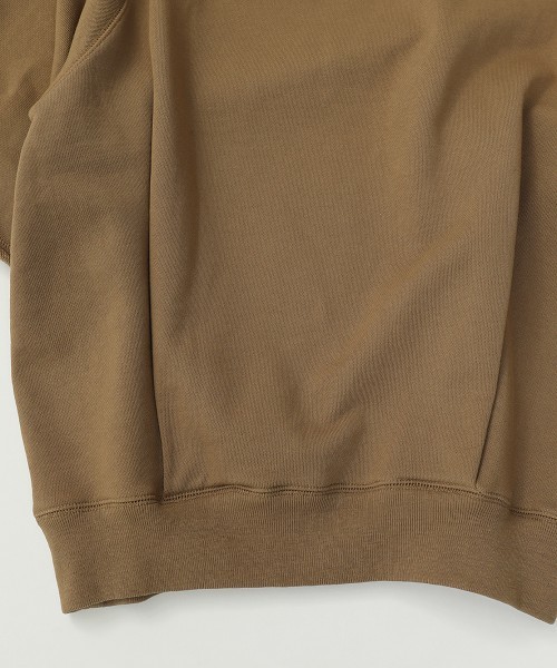 TODAYFUL(トゥデイフル)の「ラグランハーフスリーブスエット(スウェット・レディース・ベージュ/モカ・FREE)」の9枚目の写真