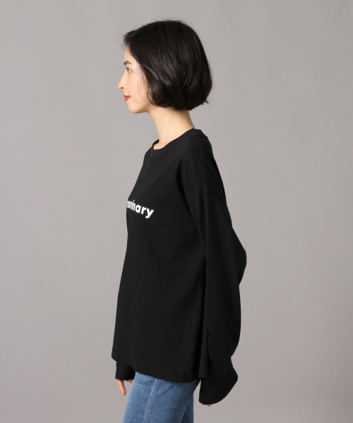 LOWRYS FARM(ローリーズファーム)の「ロゴプリントロンT 849782(Tシャツ/カットソー・レディース・オフホワイト/ブラック/ブラウン・FREE)」の4枚目の写真